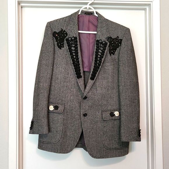 Michael Lawrence blazer, size 42R. Polyester and wool. - Picture 1 of 10
